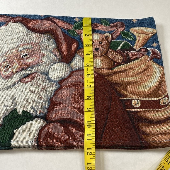 Vintage tapestry Santa Christmas place mats 4 - Picture 5 of 6
